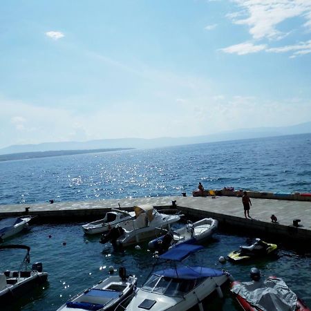 Apartments And Rooms Haludovo - Ribarsko Selo Malinska Εξωτερικό φωτογραφία